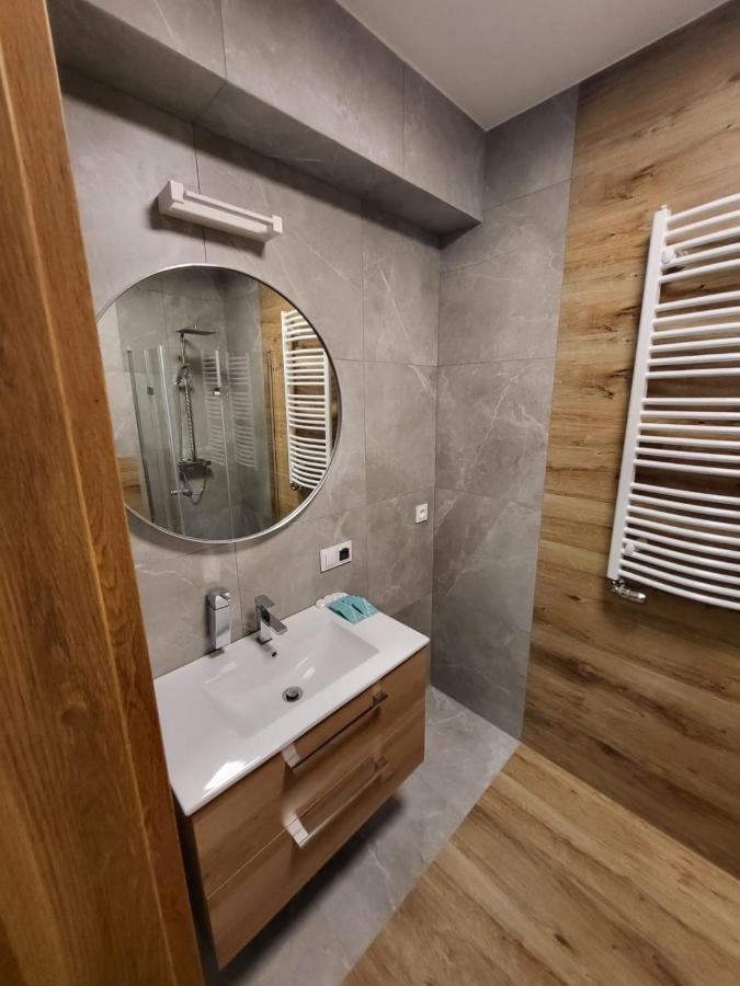 Apartamenty Hallera 4 Jarocin Extérieur photo